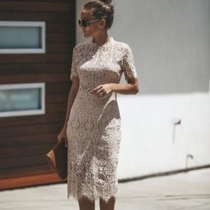 Vici- Solange cream lace midi dress